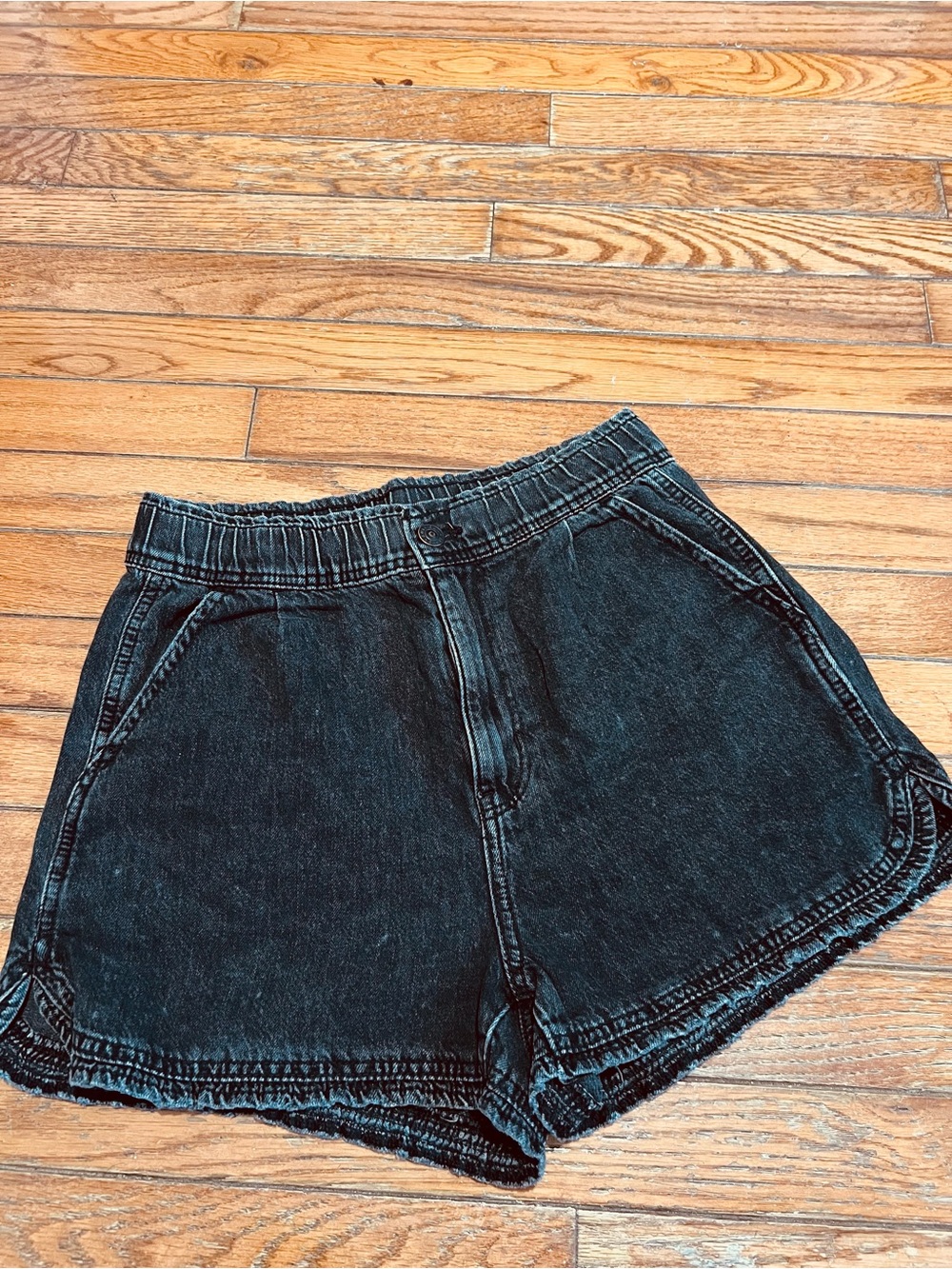 American Eagle Outfitters Washed Black High-Rise Denim Shorts size 0